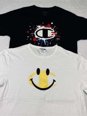 Champion graphic t-shirts, lot of 2 Size M. Great preowned condition.